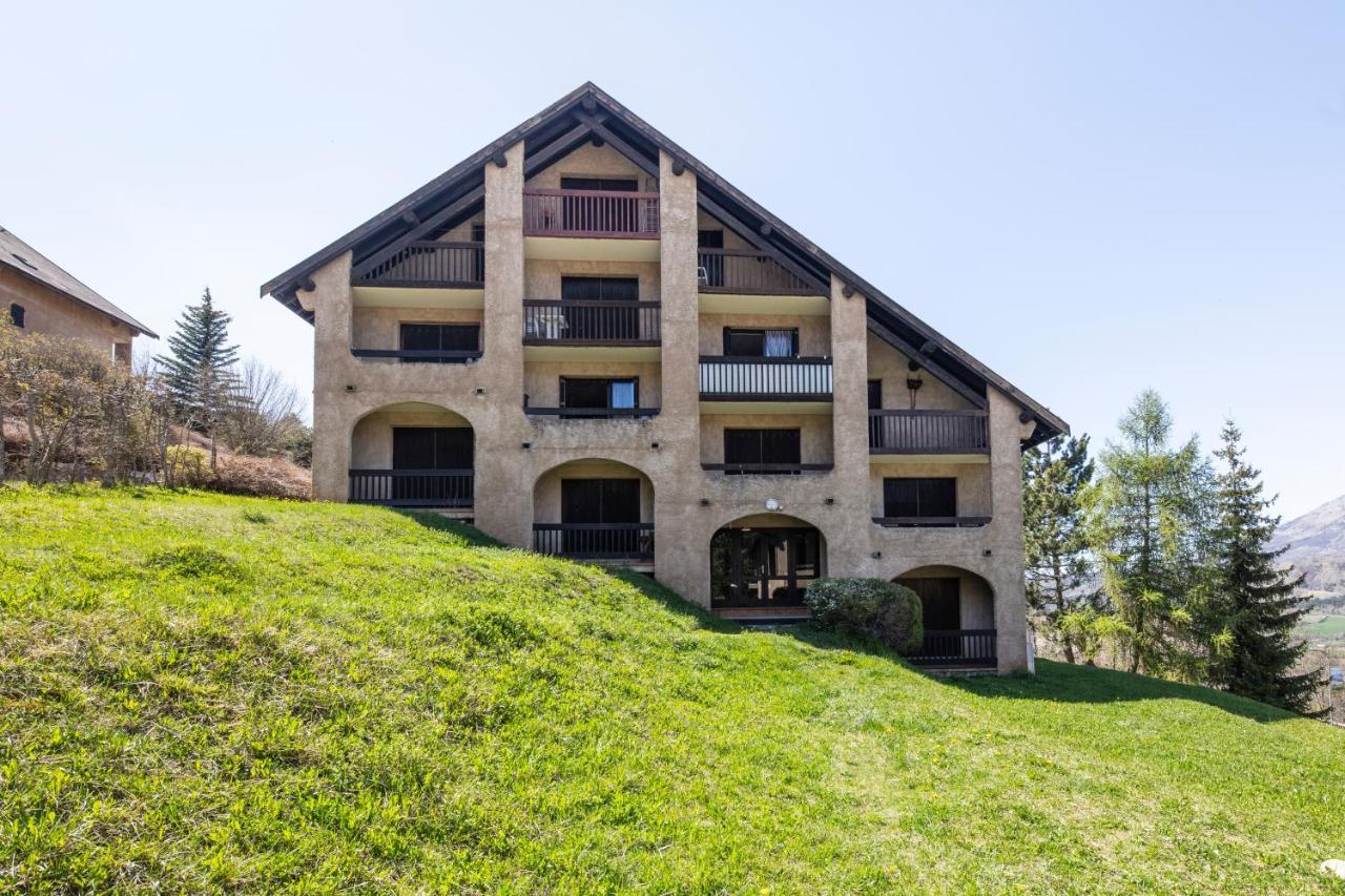 Le Skieur Saint-Leger-les-Melezes Extérieur photo
